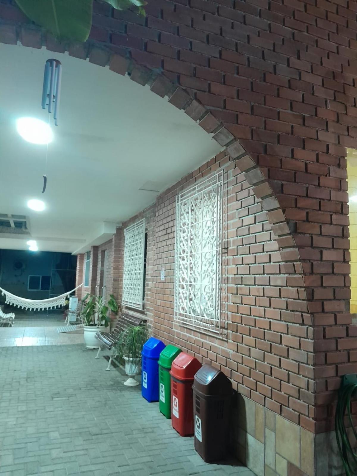 Pousada Hostel Solar Do Lazer Ресифи Экстерьер фото